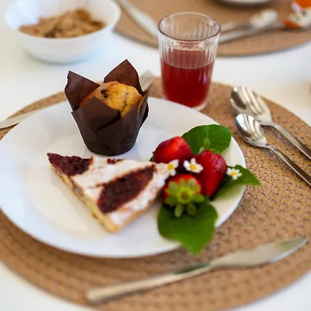 Il Casale Nel Parco 팜스테이 오스투니