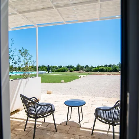 Il Casale Nel Parco * オストゥーニ
