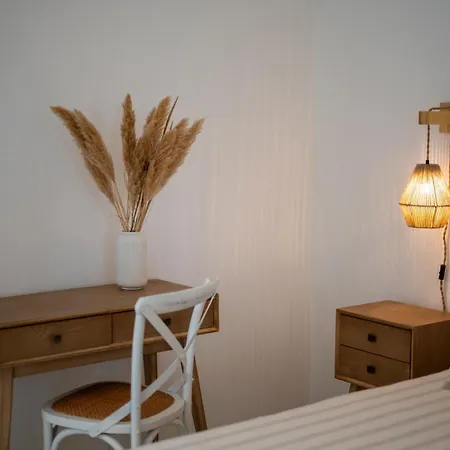 ファームステイ Il Casale Nel Parco オストゥーニ
